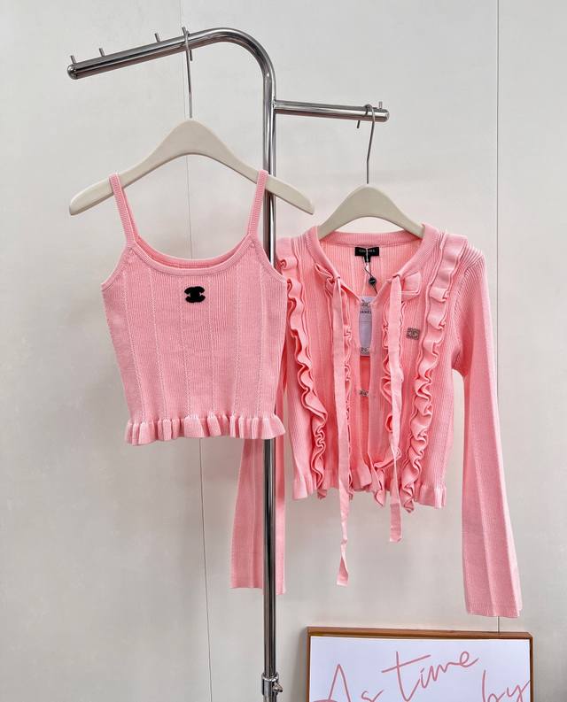 Chanel 25Ss New Cashmere Wool Vest Cardigan Set, made with custom-woven and dyed