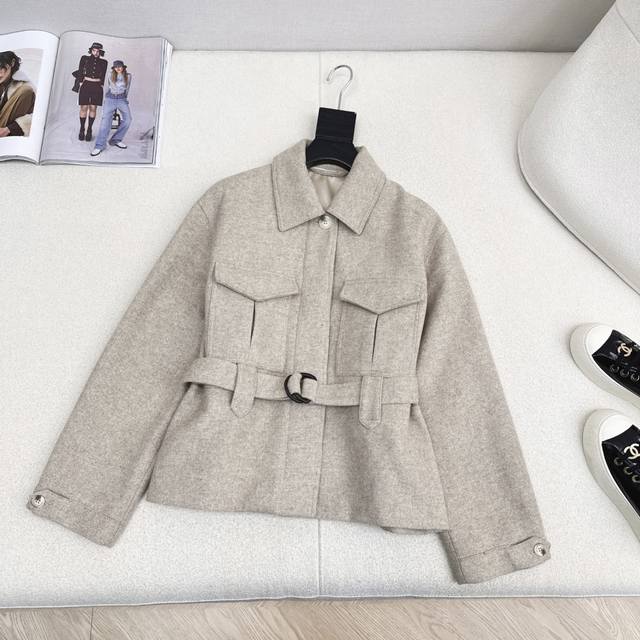 Lp30Ss Autumn/Winter Newest High-End Vintage Style Outerwear with a Slim Fit. Ex