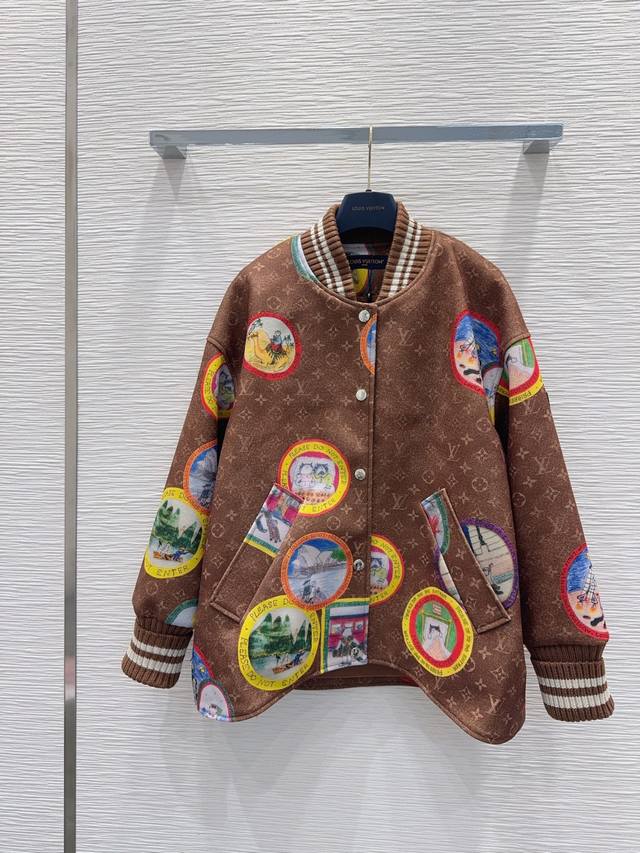 Louis Vuitto*2025Fw New Coat - Classic and Stylish, Exuding Confidence. The fabr