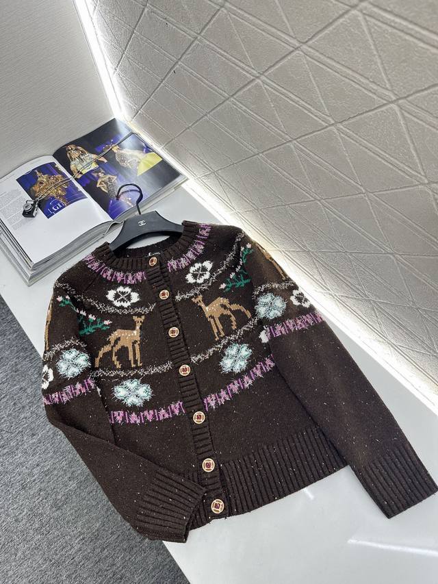 Chane*2025 New Arrival Heavy-duty Crochet Crew Neck Knit Cardigan 25Coco Christm