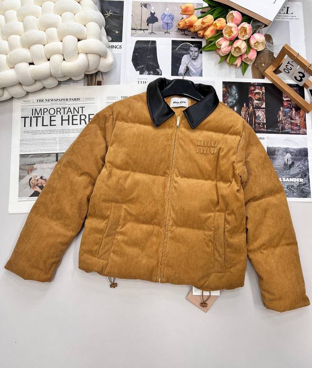 Miumiu Warm Corduroy Leather Lapel Zipper Down Jacket. Made with corduroy fabric