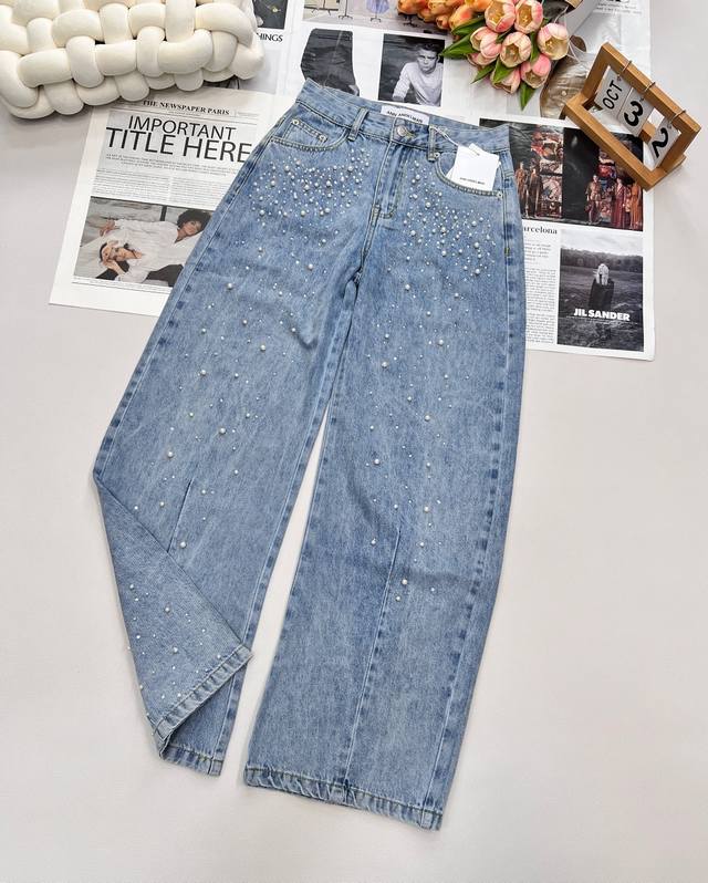 Ann's Stunning Handmade Beaded Rhinestone Wide-Leg Jeans with Curved Knife Desig