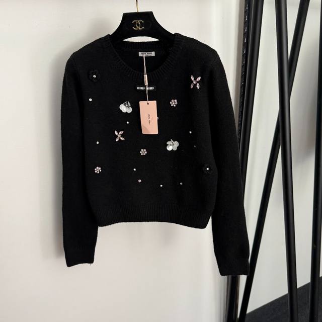 Style No. 20257353 Miumi* New Sequined Rhinestone Neck Label Letter Pullover Lo