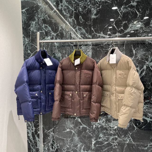 Ce 2025 Autumn/Winter New Color-Blocked Knit Collar Down Jacket. The color-block