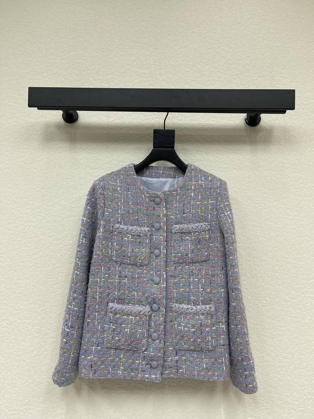 Chane*25 Autumn/Winter New Arrival: A Chanel-Style Tweed Jacket for a Rich and E