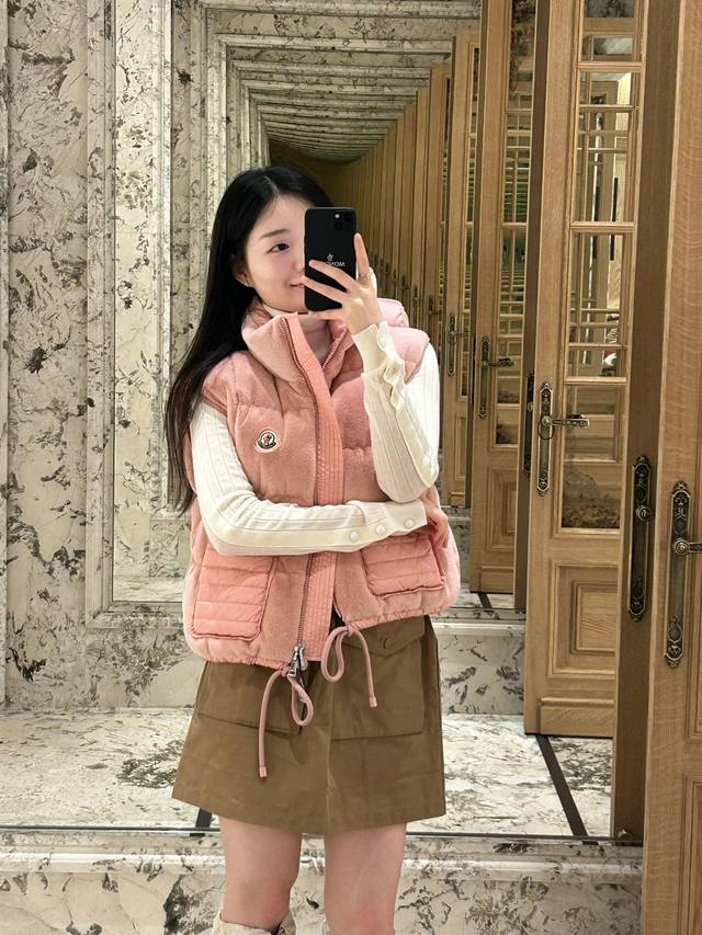 Moncl*R 24Fw Autumn/Winter New Pocket-Decorated Velvet Drawstring Vest Down Jack