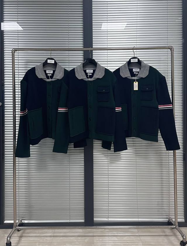 Color-blocked Heavy-duty Jacket This custom-made color-blocked jacket features