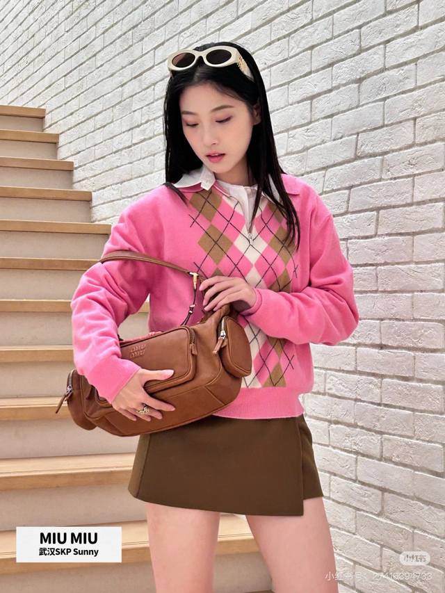 Original Mm 2025 Autumn/Winter New Fashionable Diamond Pattern Lapel Cashmere S