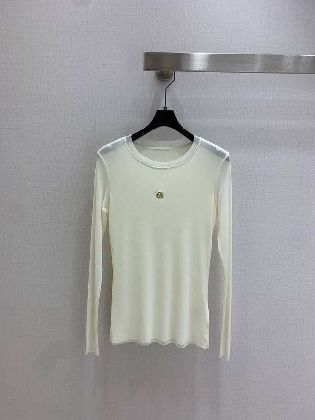 Highly recommend Loe*2025 early autumn new metallic long-sleeved top. The textu