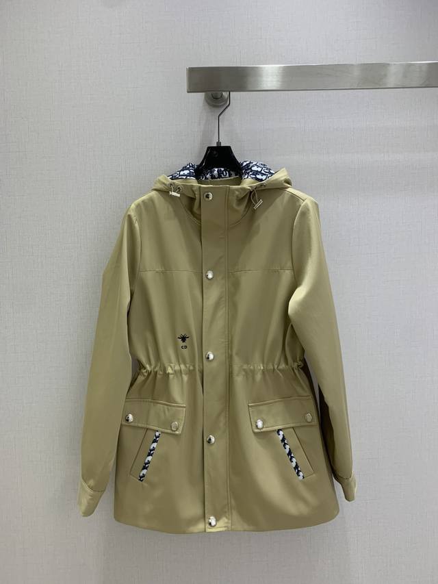 Highly recommend Dio*2025 Autumn/Winter New Hooded Waist-cinching Trench Coat!