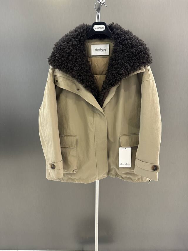 Maxmara Autumn/Winter New Goose Down Jacket Goose down filling with wool collar,