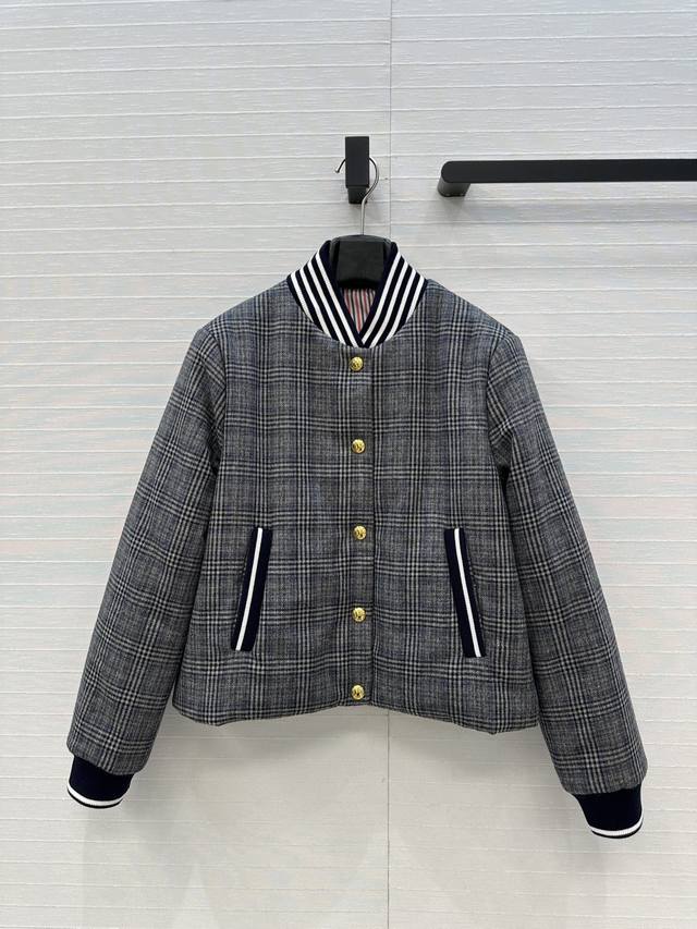 Highly recommend Tho* Brow*25's early autumn new arrival! A grey plaid casual c