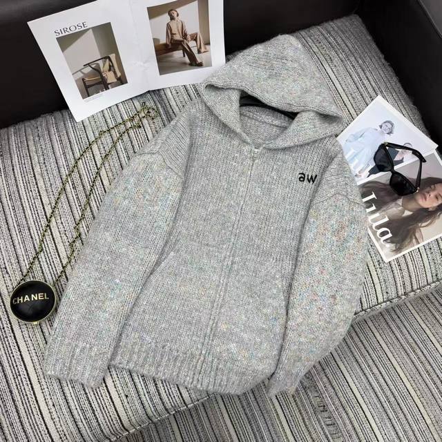 Highly recommend Alex's new colorful floral yarn chunky wool hooded cardigan fr