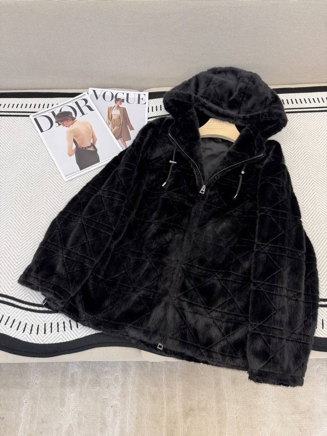 New Arrival Di*R2025 Winter Fur Series The eco-friendly mink cashmere series is
