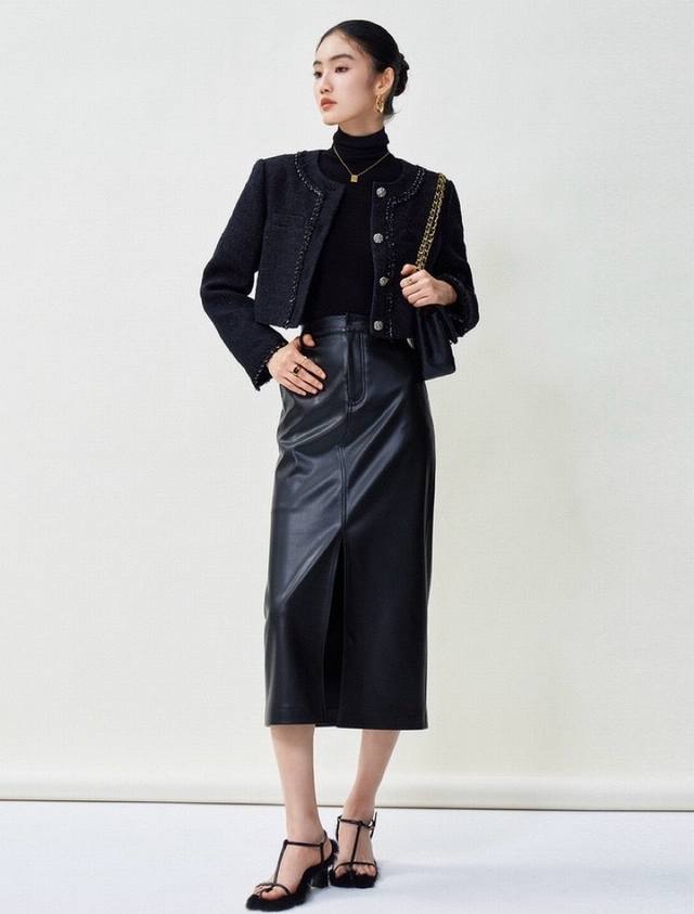 Chane* New Elegant and Sophisticated Short Jacket with Silver Thread Blend Fabri