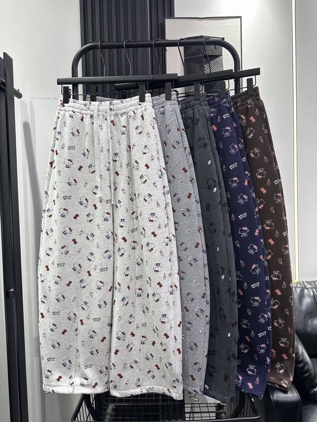 Hello Kitty cartoon print fleece-lined banana pants, thick fabric, super high qu