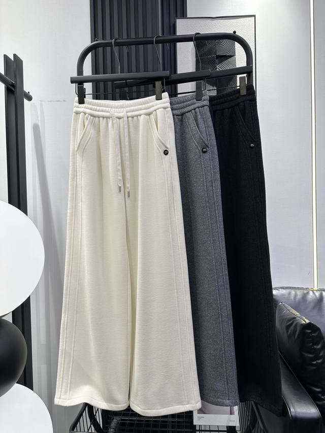 Miumiu - New Composite Wool Fleece-Lined Wide-Leg Pants with Custom Small Round