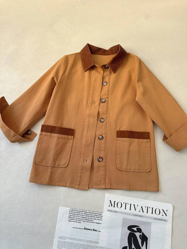 Popularity Ranking: High-end caramel warm brown shirt jacket! Features a patchw