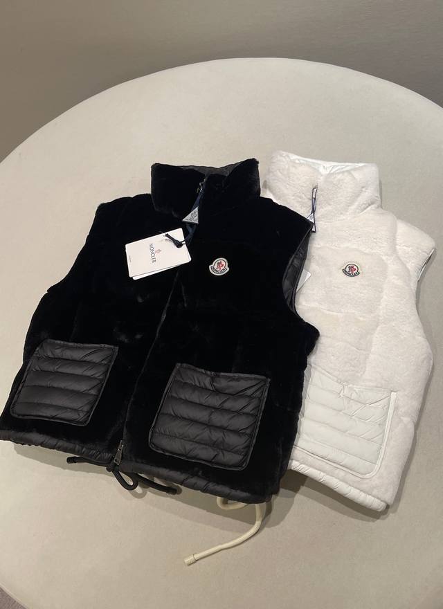 Sizes: 1 2 3 4 Moncle* Velvet Patchwork Checkered Logo Stand Collar Down Vest A