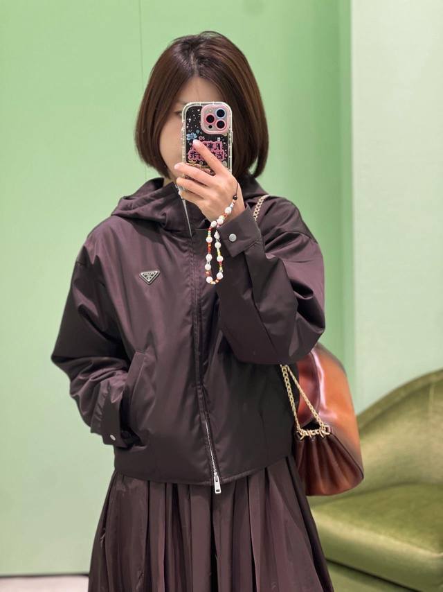 prad* 25Fw Early Autumn New Triangle Logo Hooded Nylon Short Cotton Jacket | Exc