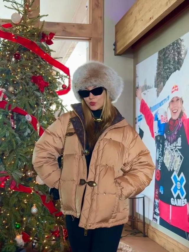 Louis Vuit*On 25Fw Autumn/Winter New Pillow Stand Collar Down Jacket | Exclusive