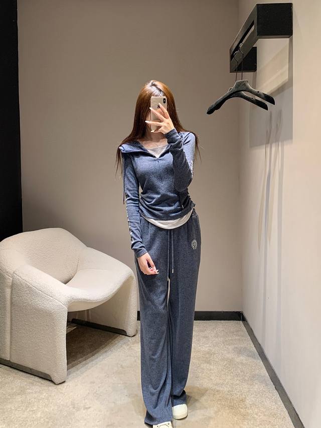 Chorme Heart* 25Fw Early Autumn New Arrival Faux Two-Piece Hooded Top + Wide-Leg