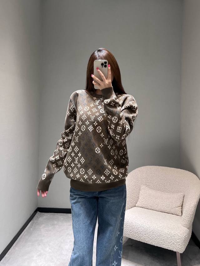 Louis Vit**On 2025Fw Autumn/Winter New Arrival Series Monogram Jacquard Sweater.
