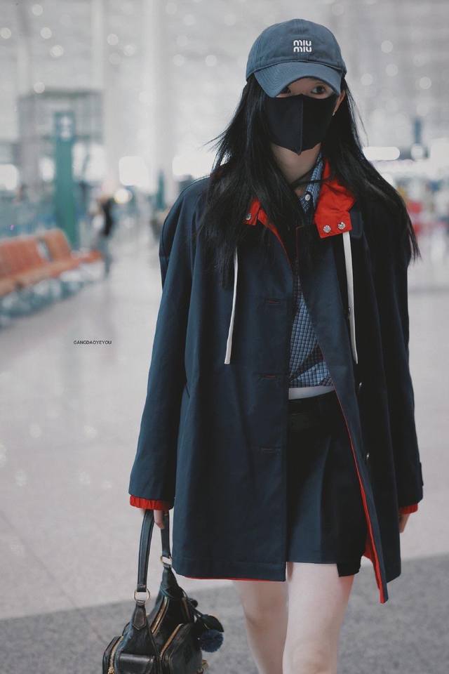 Miumi* 2025Fw Early Autumn New Reversible Color-Blocked Hooded Trench Coat | Exc