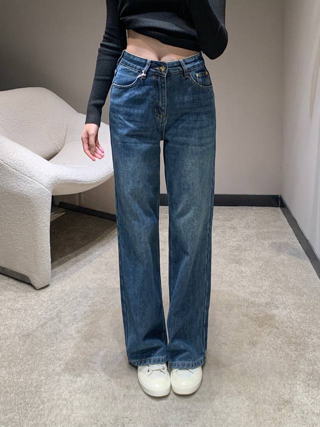 Celin* 25Fw Autumn/Winter New Arrival: Embroidered Back Pocket Denim Fleece Wide