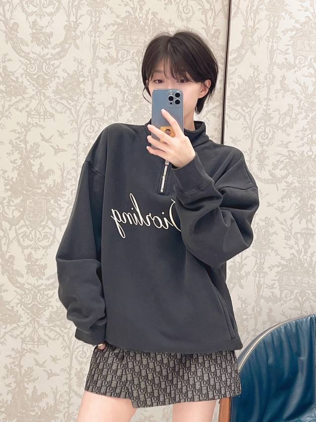 Dio* 25Fw Autumn/Winter New Letter Print Half-Zip Stand Collar Sweatshirt - Excl