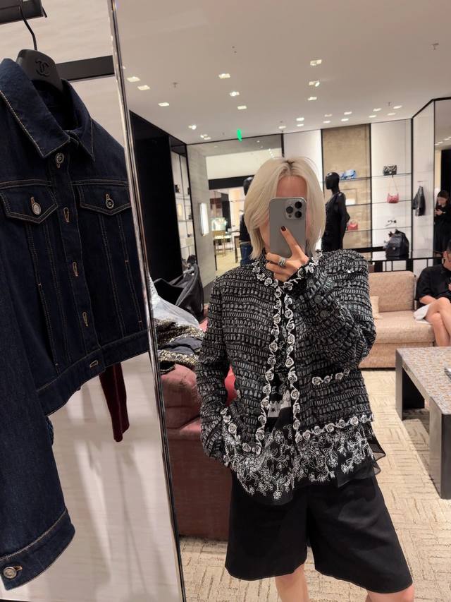 Chan*L 25K High-End Handcrafted Collection Heavy-Duty Sequined Tweed Jacket | Ex