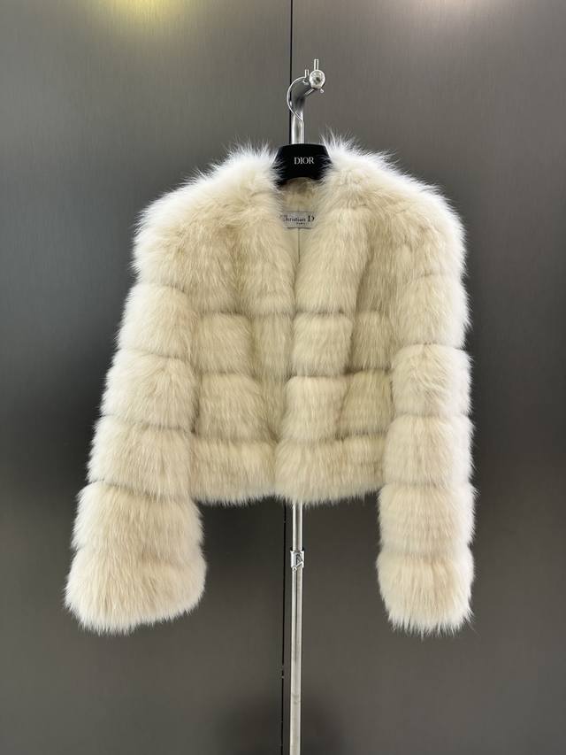 Dior *Autumn/Winter New Fox Fur Coat with Dense Thickened Sequins, Super Thick a