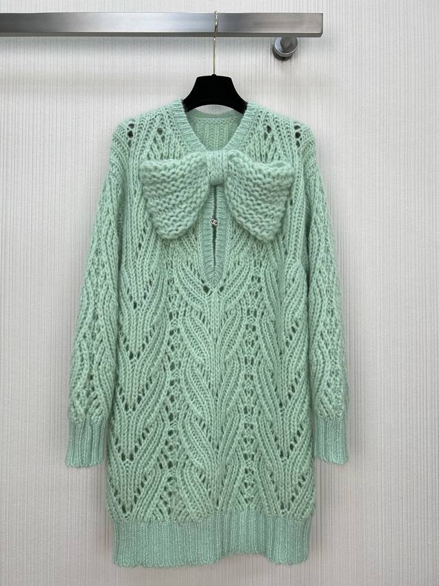 New Arrival! Xiang Coco25K's new bow-embellished wool-blend mohair knit sweater