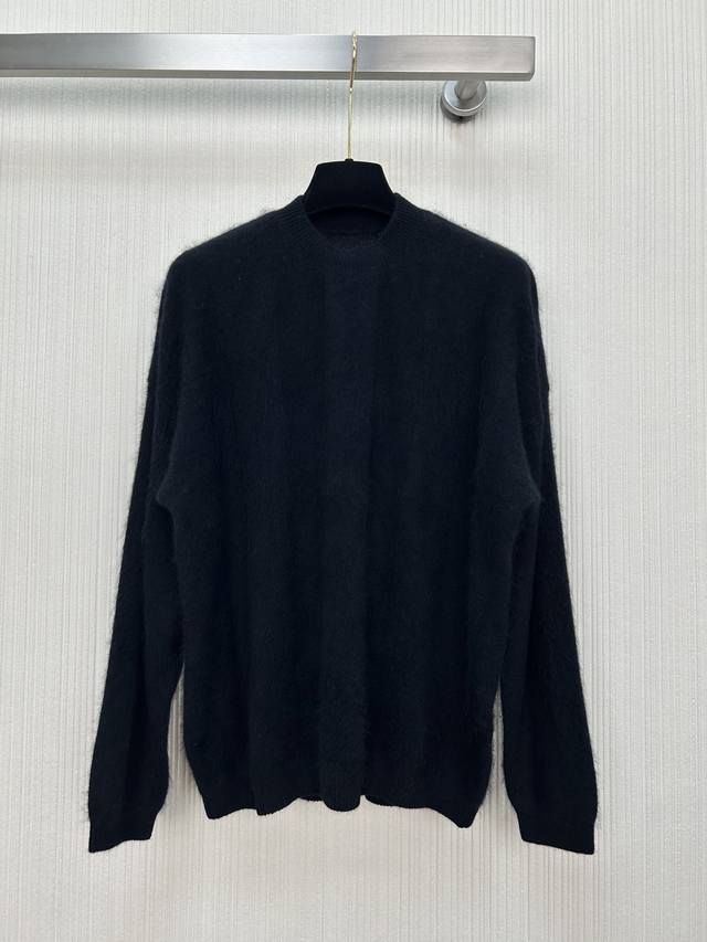 New Arrival! Erdos Fall/Winter 2025 New Arrival: Vintage-Style Elegant Crew Nec