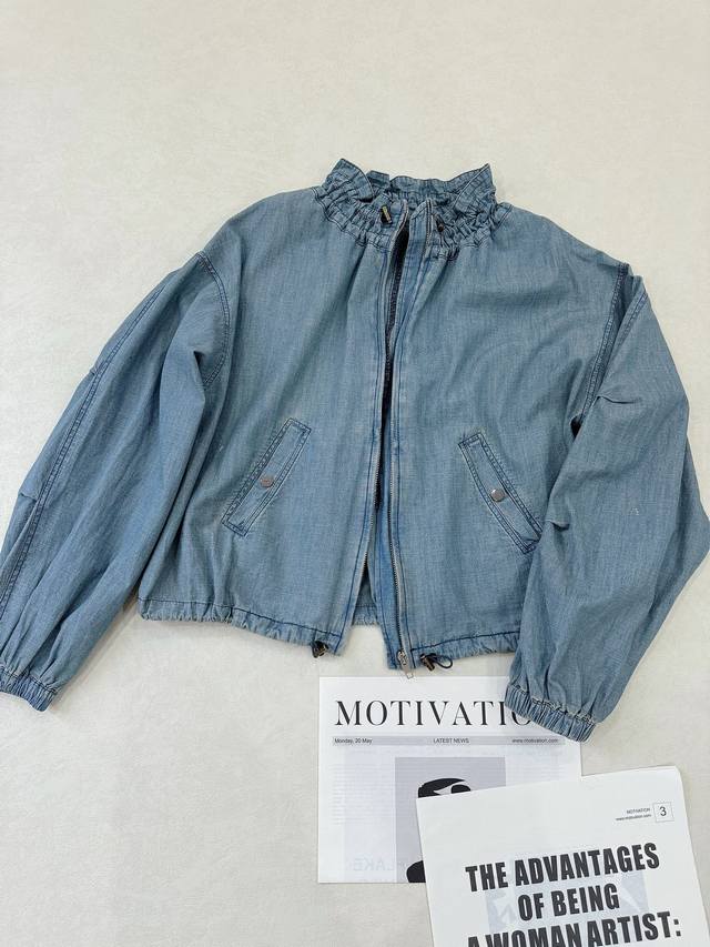 25 Autumn/Winter Mar Nt. Etoile Denim Bomber Jacket with Bud Collar and Drawstri