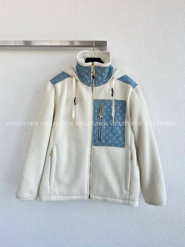 Hot Item Pre-order Lambswool Patchwork Jacket Made of wool and polyester blend f