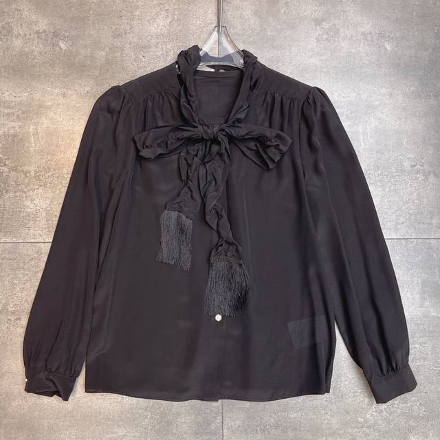 Reorder Now! Hot-selling silk shirt, Valent 0m runway 2025 Spring/Summer new arr