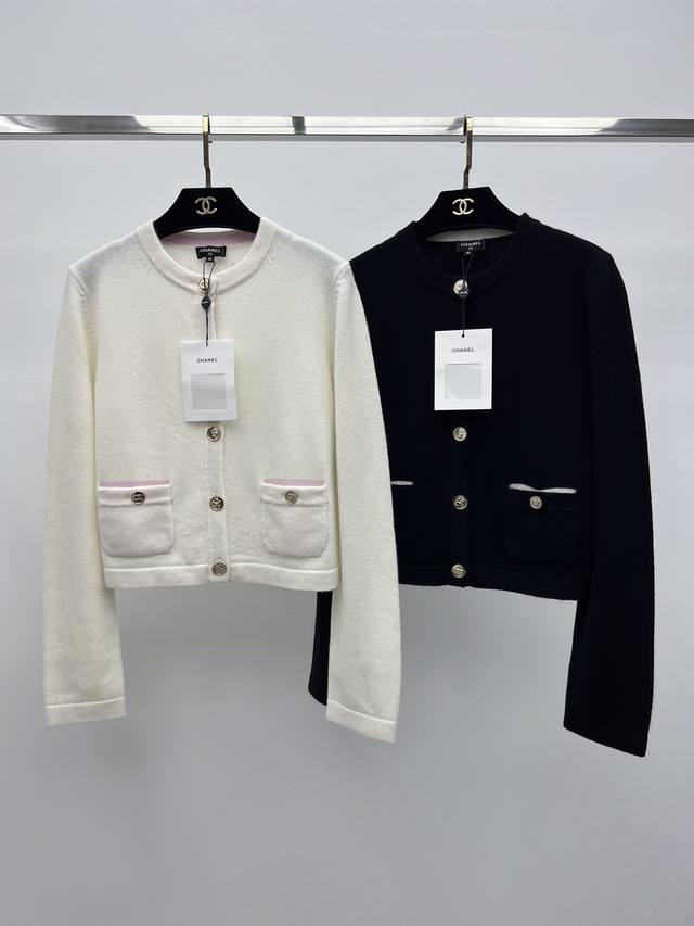 Chane Two-Tone Cashmere Knit Cardigan 25B New Arrival Made with 100% Cashmere Fa