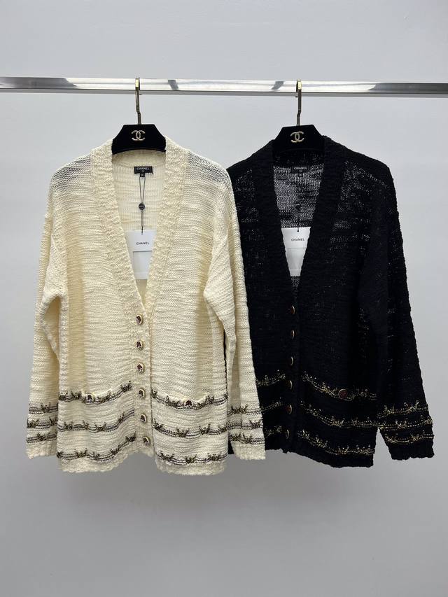 Chane* Gold Thread Embroidered Knit Cardigan 25A Handmade Collection Made of woo