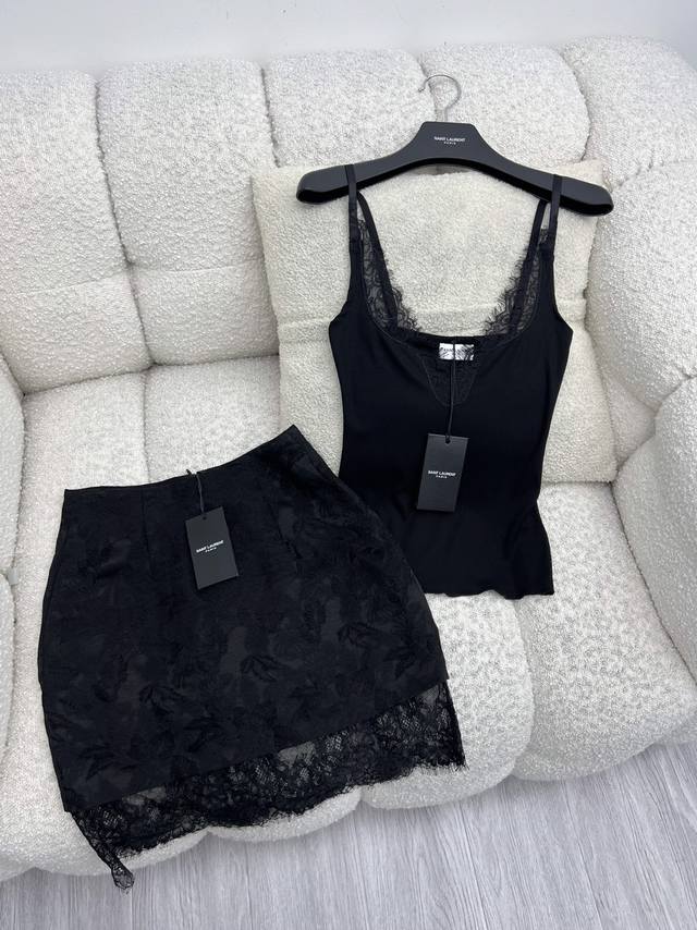 Saint Lauren* Jacquard Lace Mini Skirt This mini skirt is made of a jacquard ray