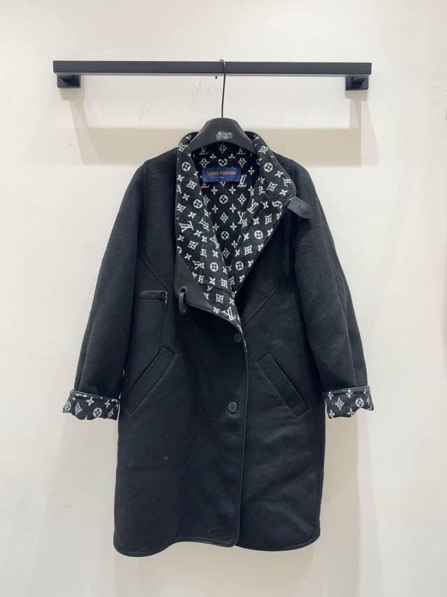 FourL's 25Ss Autumn/Winter Newest Monogram Double-Faced Wool Long Cape Coat, Le