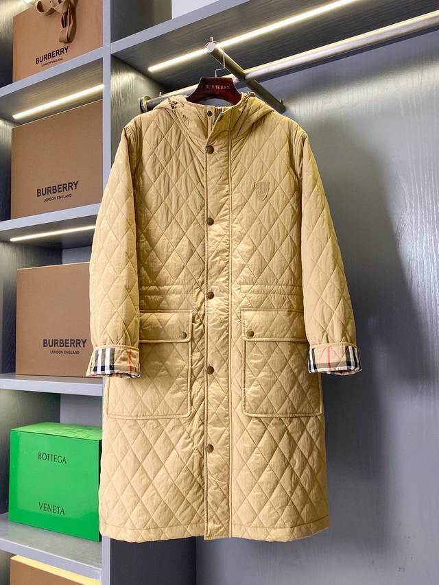 Burberry Fall/Winter 2025 New Arrival Diamond Pattern Hooded Quilted Coat Offici