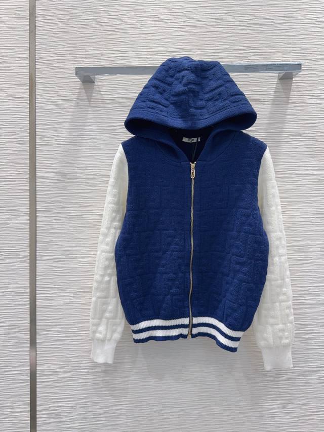 Fend* 2025Fw New Arrival Classic Cardigan Sweater, 100% Wool, Delicate and Soft