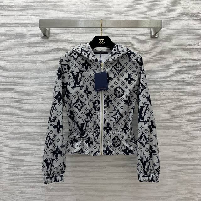 New Louis Vuitton (LV) monogram logo print all over, loose fit, slimming, taper