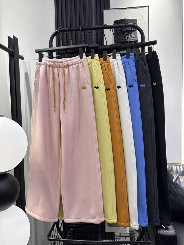 Qoy-New Wooden Horse Embroidered Wide-Leg Fleece-Lined Sweatpants with Drawstrin