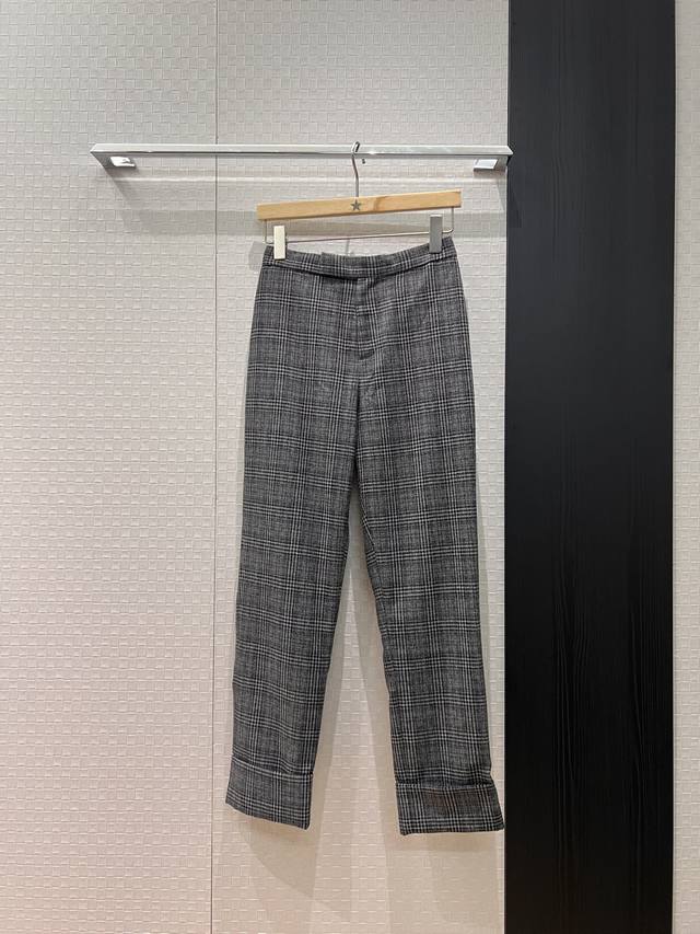 New Arrival! Retro Plaid Trousers with Wide Rolled Hem, Casual Slim Fit, Simple