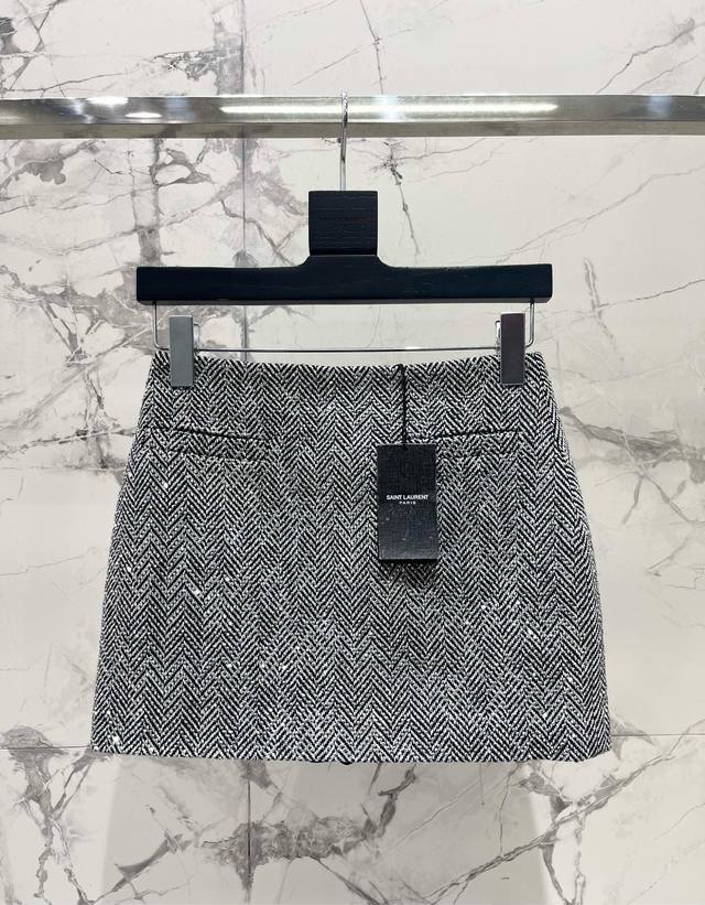 Saint Family Sparkling Ice Cream High-Waisted Sexy Herringbone Skirt This skirt'