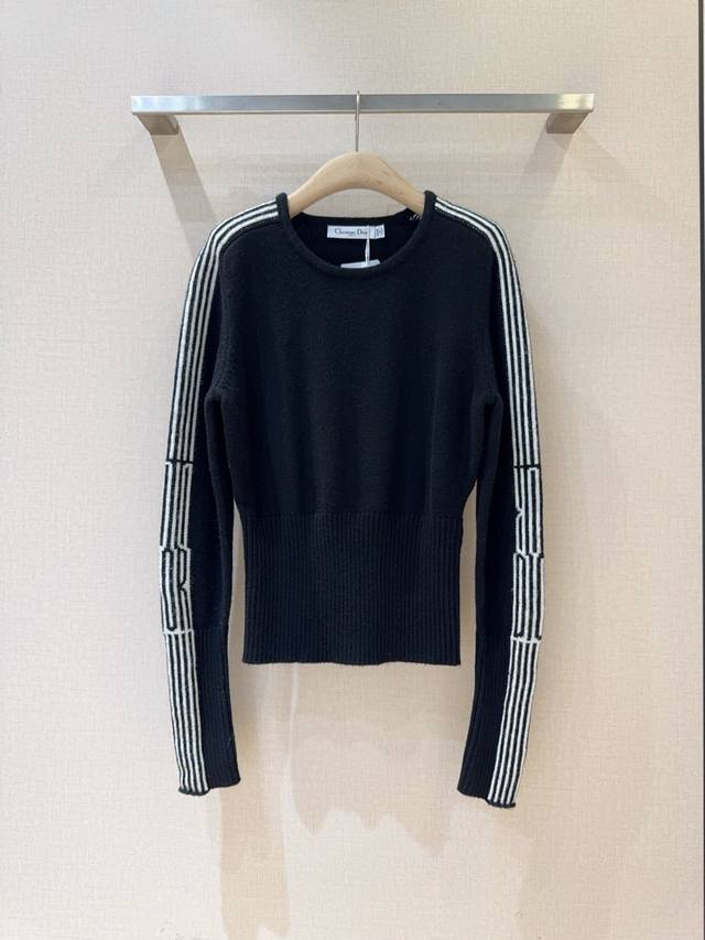 D Brand 2025 Autumn/Winter New Arrival Crew neck sweater design with white strip