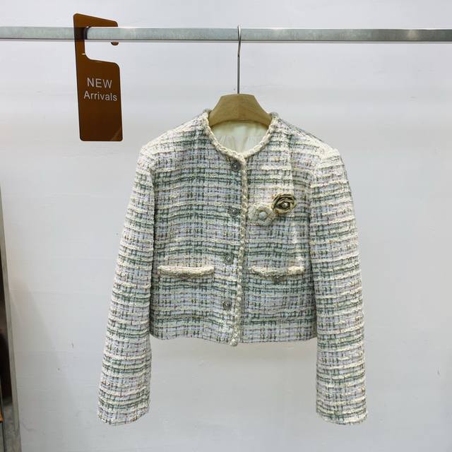 New Fresh Green Tweed Luxury French Elegance Chanel Style Down Lined Long-Sleeve
