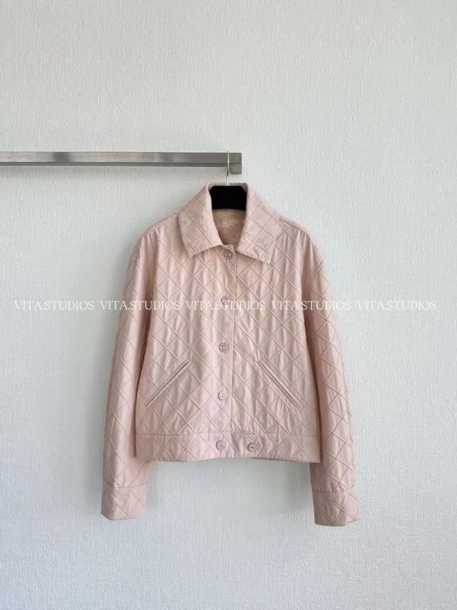 Hot Item, Limited Stock Available Diamond Check Coat Made of 100% polyester fibe